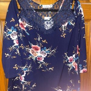 Kashma Women's Floral Lace Blouse - Navy